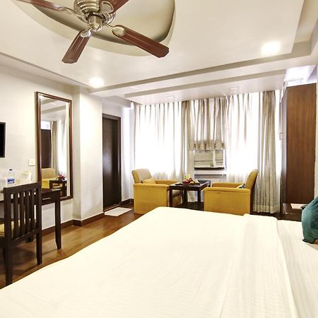 Hotel Bb Palace Delhi Zewnętrze zdjęcie