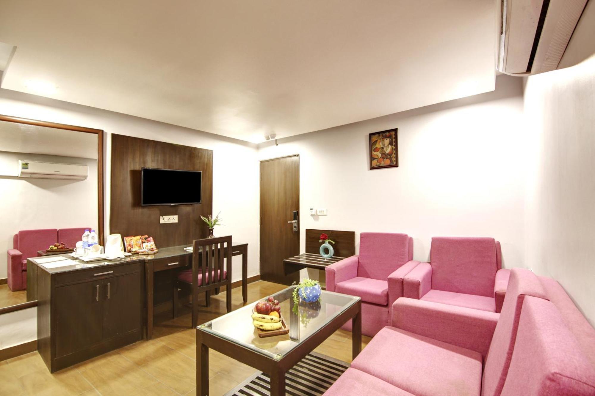 Hotel Bb Palace Delhi Zewnętrze zdjęcie