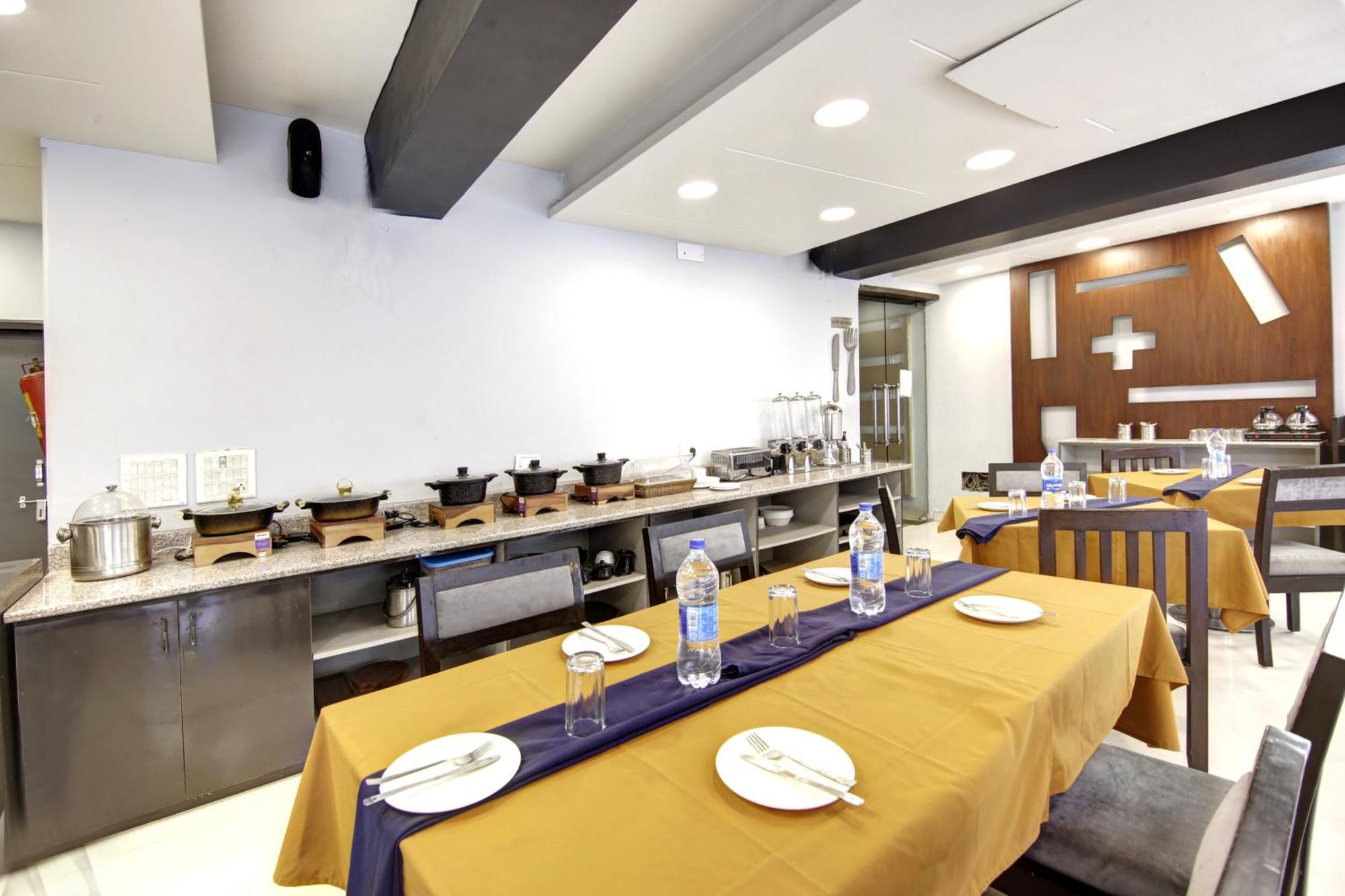 Hotel Bb Palace Delhi Zewnętrze zdjęcie