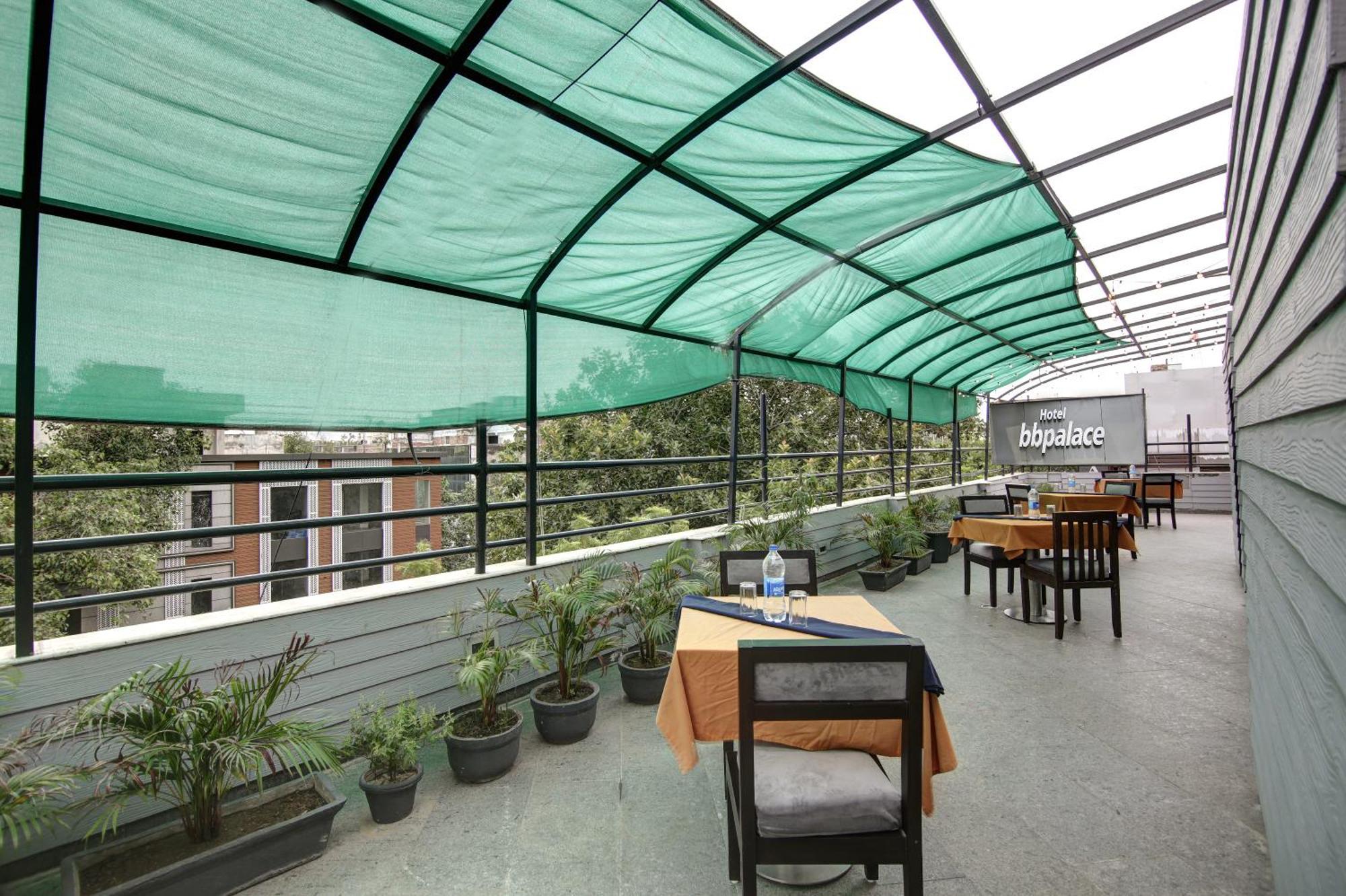 Hotel Bb Palace Delhi Zewnętrze zdjęcie