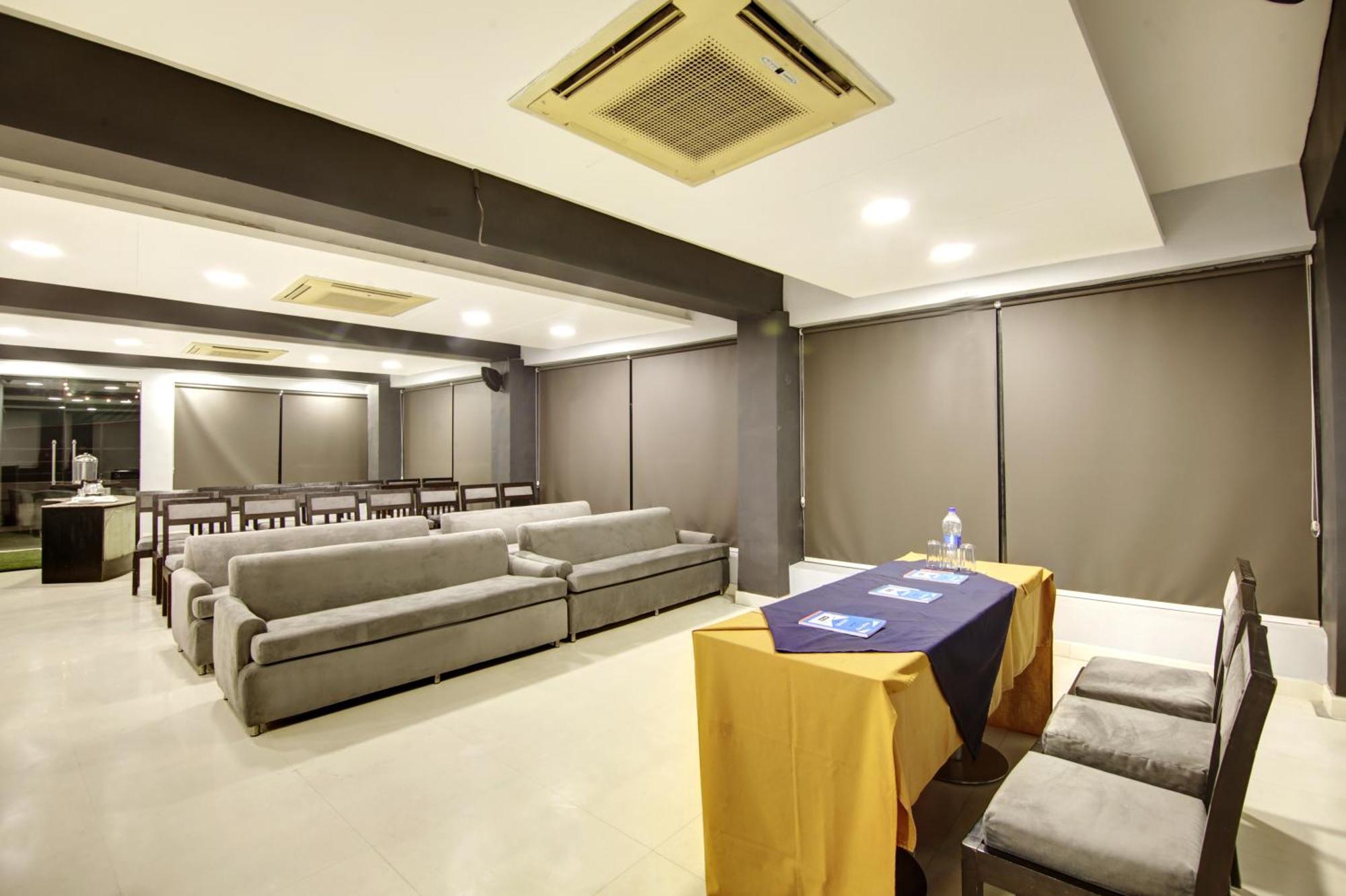 Hotel Bb Palace Delhi Zewnętrze zdjęcie